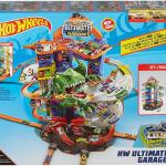 Ultimate Garage Assalto del T-Rex Robot, con 2 Macchinine incluse, Hot Wheels