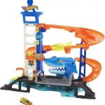 Hot Wheels City Parkgarage avec Shark Attack – Coffret de jeu + voiture