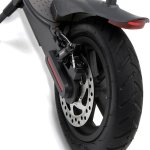 Ducati, Scooter électrique, modèle Pro 1 Evo, Moteur Brushless 350W, Autonomie de la batterie jusqu'à 25 Km., Roues à chambre à air 8.5 ", Bluetooth pour interagir avec l'APP dédiée